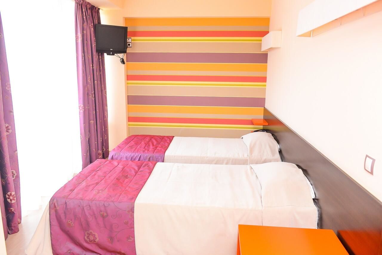 Отель North Beach Hotel Приморско-8